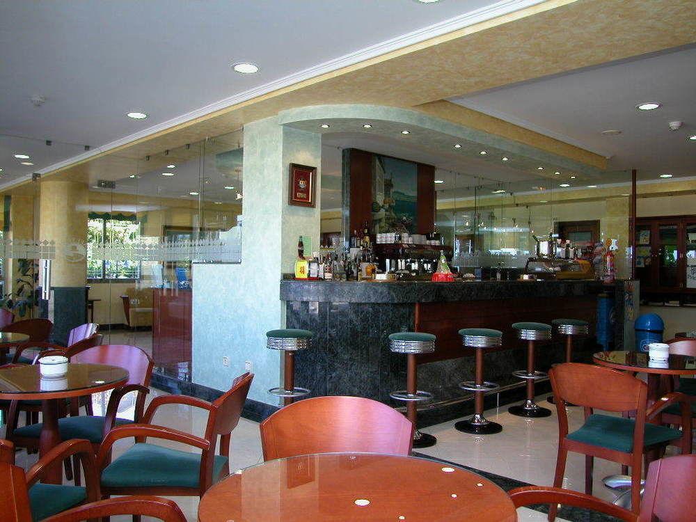 Hotel Pineiro 2 Estrellas Superior 아란자다 외부 사진