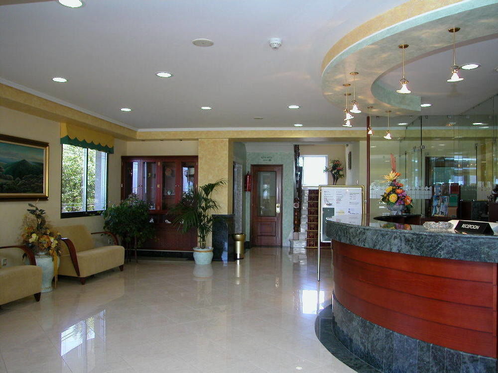 Hotel Pineiro 2 Estrellas Superior 아란자다 외부 사진