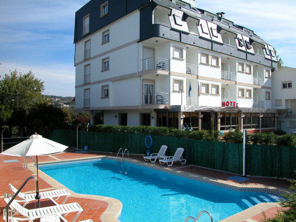 Hotel Pineiro 2 Estrellas Superior 아란자다 외부 사진